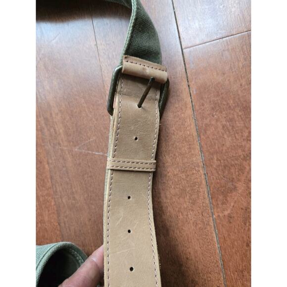 L.L. Bean Canvas Leather Crossbody Flap Field Messenger Shoulder Bag Purse Tote - Picture 9 of 9